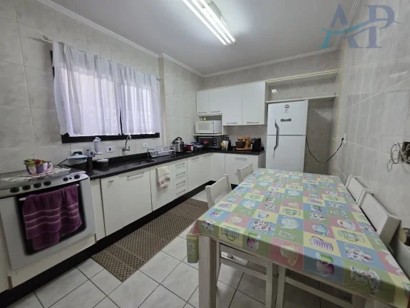 Imagem Apartamento com 2 Dormitórios na Guilhermina em Praia Grande