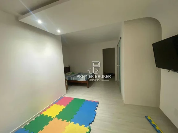 Imagem Casa à venda, 264 m² por R$ 740.000,00 - Albuquerque - Teresópolis/RJ