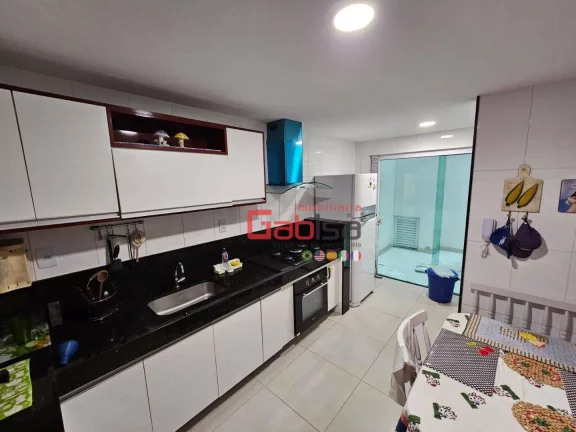 Imagem Apartamento com 3 dormitórios para alugar, 120 m² por R$ 4.461,00/mês - Centro - Cabo Frio/RJ