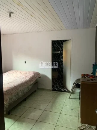 Imagem Casa à Venda em Uberaba - 2 dormitórios e suíte!