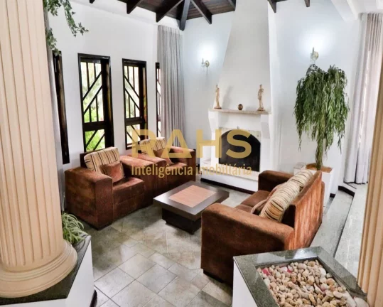 Imagem Ótima casa averbada e semi mobiliada localizada no bairro Costa e Silva, próximo a Marquês de Oli...