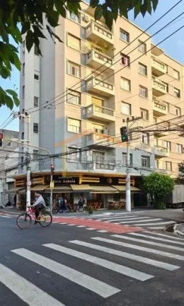 Imagem Apartamento de 104m² com 3 dormitórios, sala, sacada, cozinha com copa, área de serviço e 2 banh...