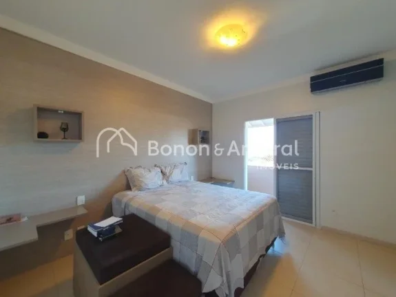 Imagem Em Valinhos, encontra-se esta encantadora casa em um condomínio tranquilo, cercada por área verde ...