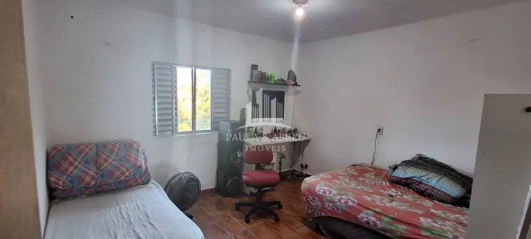 Imagem Casa 3 Dormitórios, 2 Banheiros, Lavanderia e 2 Vaga, muita escada, no Jardim Ipê, Mauá