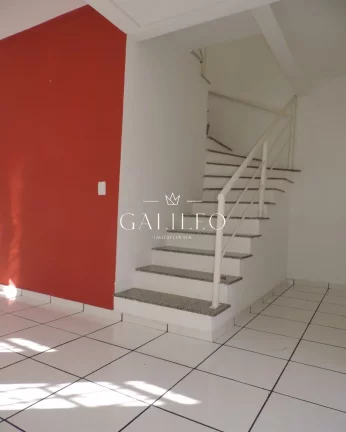 Imagem vende-se casa no Jardim Marambaia Casa 150m2 - 3 Dorm 1 Suíte c/ Sacada 2 Banheiros Cozinha Sala