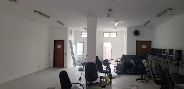 Imagem Salão à venda, 176 m² por R$ 1.600.000,00 - Centro - Suzano/SP