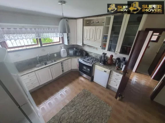 Imagem Casa Alto Padrão para Venda na Colina do Sol Pelotas-RS