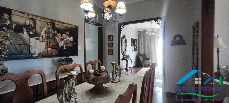 Imagem Conforto e Sofisticação te Esperam: Apartamento Decorado em Paraisópolis!