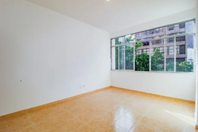Imagem Apartamento Botafogo - 91M², 3 Dorms, Salão de Festas, Brinquedoteca, Playground, Área Verde.