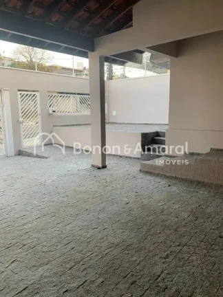 Imagem Sobrado com 3 Quartos e 4 banheiros à Venda, Bonfim