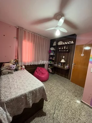 Imagem Condomínio Villa Bella III - Sobrado à venda no bairro Sítios Santa Luzia - Aparecida de Goiânia/GO