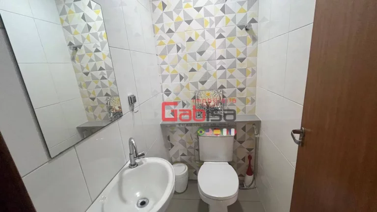 Imagem Apartamento com 2 dormitórios à venda, 80 m² por R$ 585.000,00 - Jardim Flamboyant - Cabo Frio/RJ