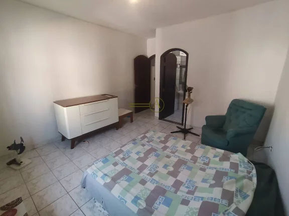 Imagem Casa térrea com 2 dorms, á 950m da Praia à venda em Peruíbe