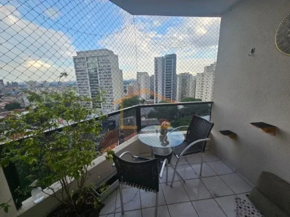Imagem Apartamento com 81m², dispõe de 3 dormitórios, sendo 1 suite, sala dois ambientes, com varanda, r...