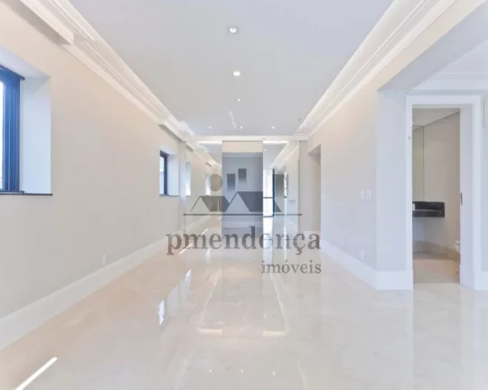 Imagem Apartamento Duplex reformado na rua Alagoas, 285 m2