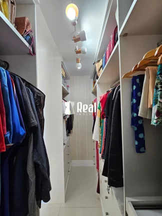 Imagem Finamente Decorado - Porteira Fechada