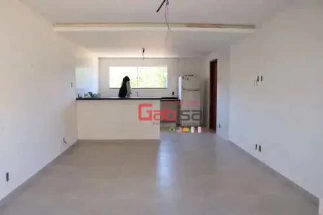 Imagem Casa com 3 dormitórios à venda, 700 m² por R$ 430.000 - Morro dos Milagres - São Pedro da Aldeia/RJ