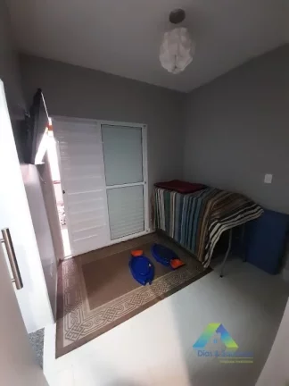 Imagem SANTO ANDRÉ Sobrado 115M², 2 dormitórios, 2 vagas, varanda gourmet ótima localização e valor !!!