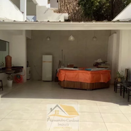 Imagem Vendo Sítio com 54 mil mts² próximo ao Centro de Volta Redonda