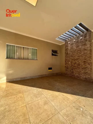 Imagem Imperdível oportunidade de adquirir uma casa de 3 quartos e 1 suíte no Residencial Greenville em Ribeirão Preto-SP! 2 vagas de garagem e 185m² de área. Quer Imóvel Negócios Imobiliários!