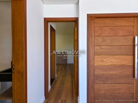 Imagem Residência 4 Suítes Nova com Vista Panorâmica em Condomínio Fechado Capivar