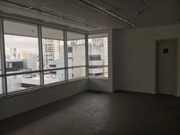 Imagem Laje Comercial de 181 m² com 5 vagas na Av. Engenheiro Luiz Carlos Berrini - Brooklin