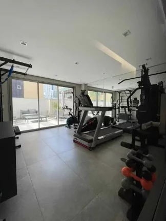 Imagem Apartamento com 3 suítes e 2 vagas de garagem há 250m2 do mar no Centro de Balneário Camboriú