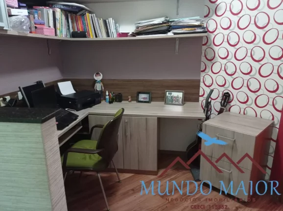 Imagem Sobrado Impecável com 4 Vagas e Acabamento de Primeira!