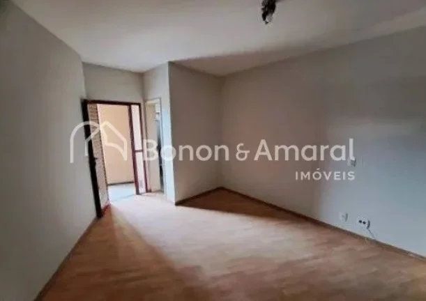 Imagem Apartamento com 145m² distribuídos em 4 quartos, sendo 1 suíte master, e todos com armários. Amp...