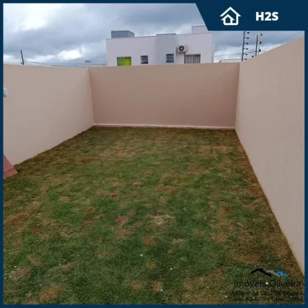 Imagem Sobrado com 3 Quartos, Terreno de 125m² por R$ 410.000,00