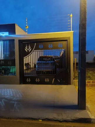 Imagem Alto Padrão para Venda em Sarandi, AURORA 2, 3 dormitórios, 1 suíte, 2 banheiros