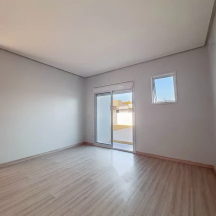 Imagem Linda casa de alto padrão em excelente localização de Campo Bom de 3 quartos sendo 1 suíte e pis