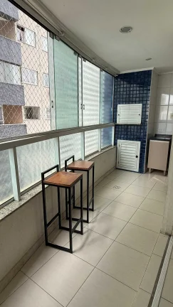 Imagem Apartamento com 2 dormitórios sendo 1 suíte e 1 vaga de garagem em Balneário Camboriú/SC