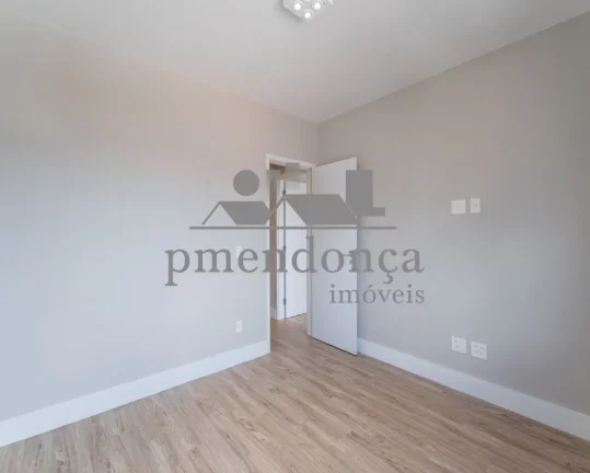 Imagem Apartamento reformado à venda na Vila Romana, 2 quartos e 1 vaga, 92m2