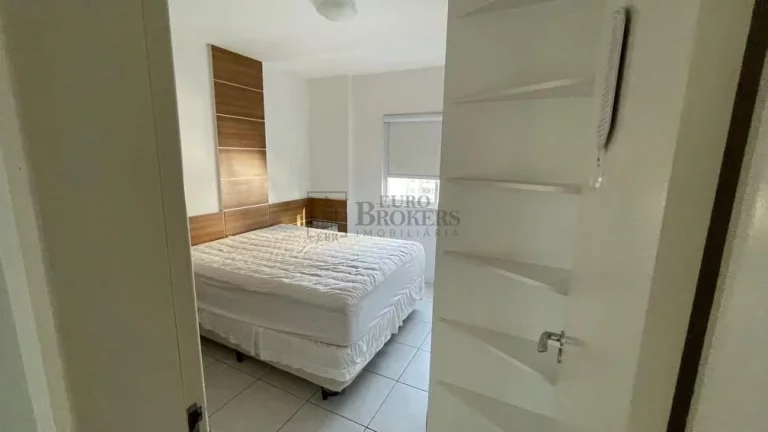 Imagem Apartamento com 03 dormitórios à venda no Centro de Balneário Camboriú/SC