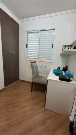 Imagem Apartamento com 62m², dispõe de 3 dormitórios, sendo 1 suite, sala para dois ambientes, varanda, ...