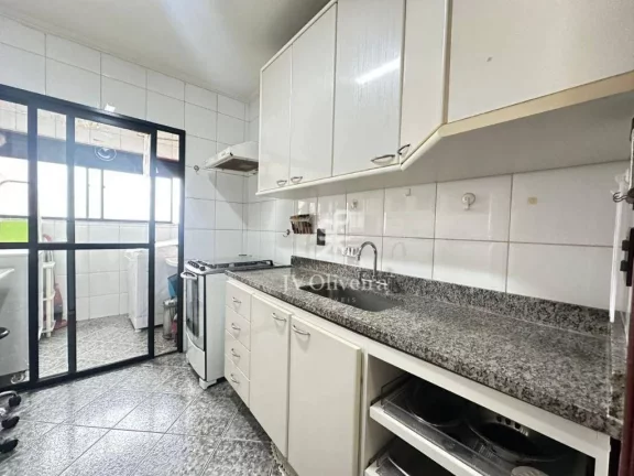 Imagem Apartamento com 3 dormitórios à venda, 72 m² por R$ 450.000 - Vila Andrade - São Paulo/SP