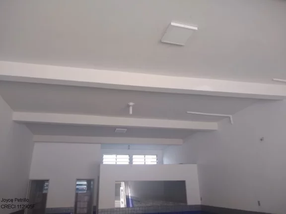 Imagem Oportunidade Única! Venda de Salão Comercial com 122,00 m2. Localizado em Uma Região de Grande Movimento, em Peruíbe. Para o Seu Negócio Prosperar!