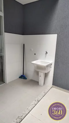 Imagem Excelente Sobrado novo com 3 quartos e suíte 2 vagas 115m².