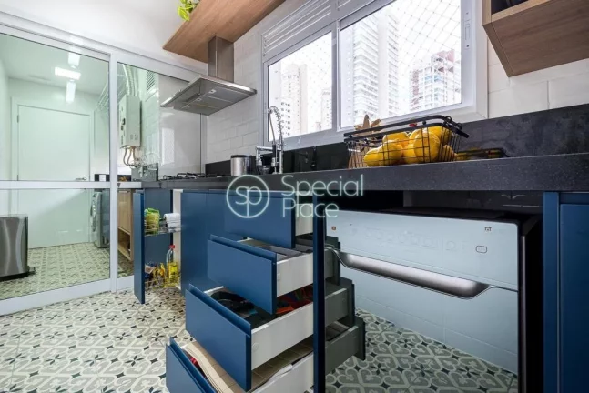 Imagem Próximo ao Parque Villa Lobos, 122m², 03 suítes, 02 vagas de garagem, apartamento com design mode...