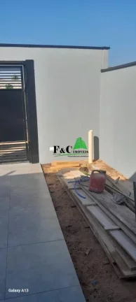 Imagem Casa para Venda em Hortolândia, Jardim Bela Vista, 2 dormitórios, 1 suíte, 1 banheiro, 2 vagas