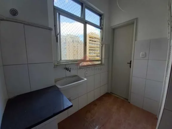 Imagem Apartamento com 2 dormitórios para alugar, 56 m² por R$ 2.832,41 - Icaraí - Niterói/RJ