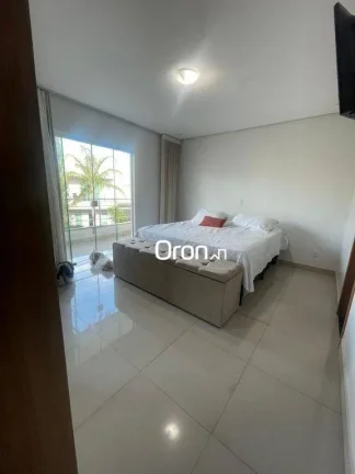 Imagem Sobrado com 4 dormitórios à venda, 230 m² por R$ 980.000,00 - Cidade Jardim - Goiânia/GO