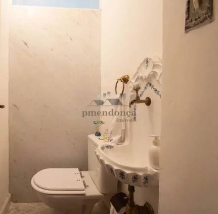 Imagem Apartamento em Higienopolis com 130m², 3 quartos ( 1 suíte ) e 1 vaga.