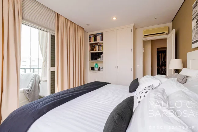 Imagem Santa Cecília Venda - 3 Suítes - 3 Vagas - 303m²