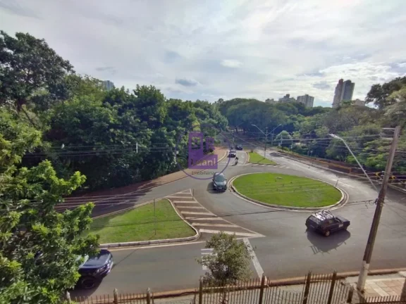 Imagem Lindo sobrado á venda e locação.