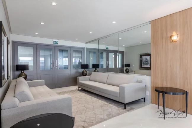 Imagem Apartamento 4 ou + dormitórios para Venda em Balneário Camboriú / SC no bairro Centro