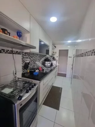 Imagem Apartamento de 2 Quartos para Venda na Barra da Tijuca com 90 m²