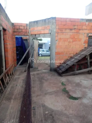 Imagem Descubra o conforto e a elegância de uma casa térrea de alto padrão, projetada para oferecer uma ...