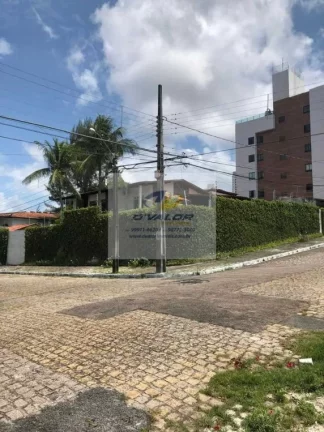 Imagem Vendo Casa de Alto Padrão com 400 m², 4 quartos s/ 2 suítes, escritório, piscina, jardim e 4 vagas